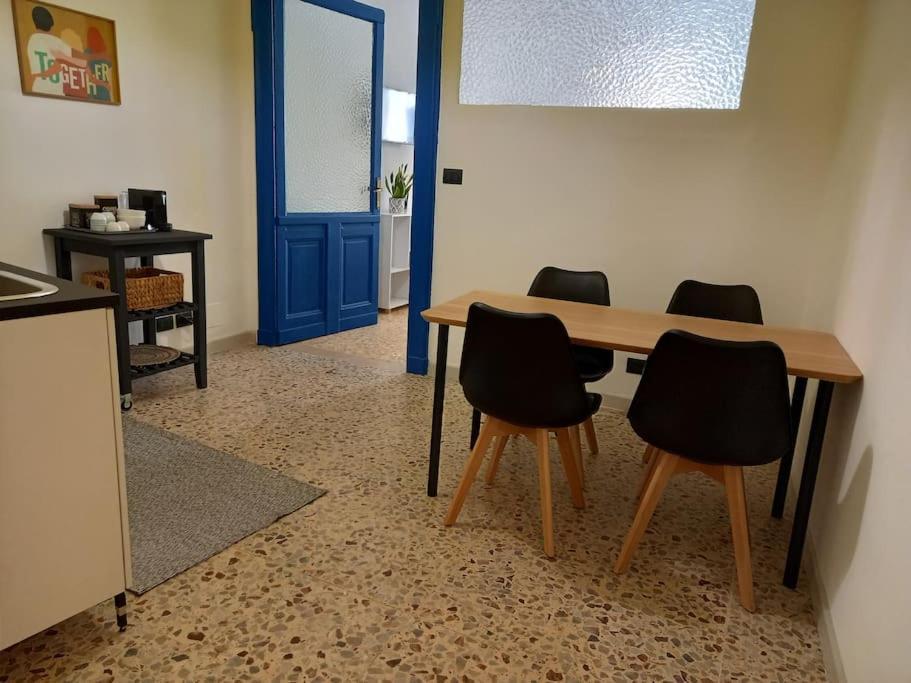 Appartamento Luminoso Casa Dael Turín Exterior foto